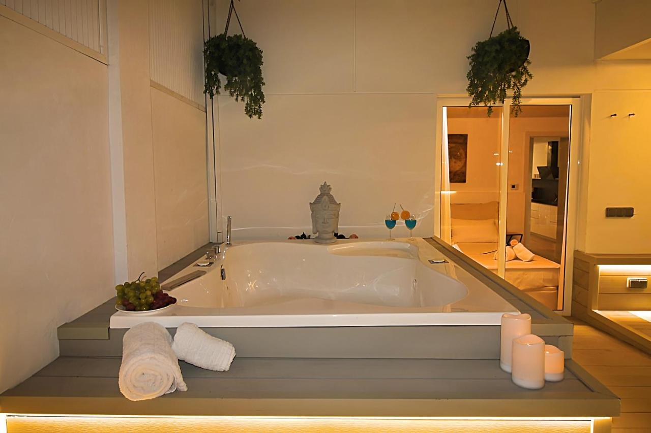 Incredible Penthouse With Jacuzzi In The Center, Unique In The Area Apartment บาร์เซโลนา ภายนอก รูปภาพ