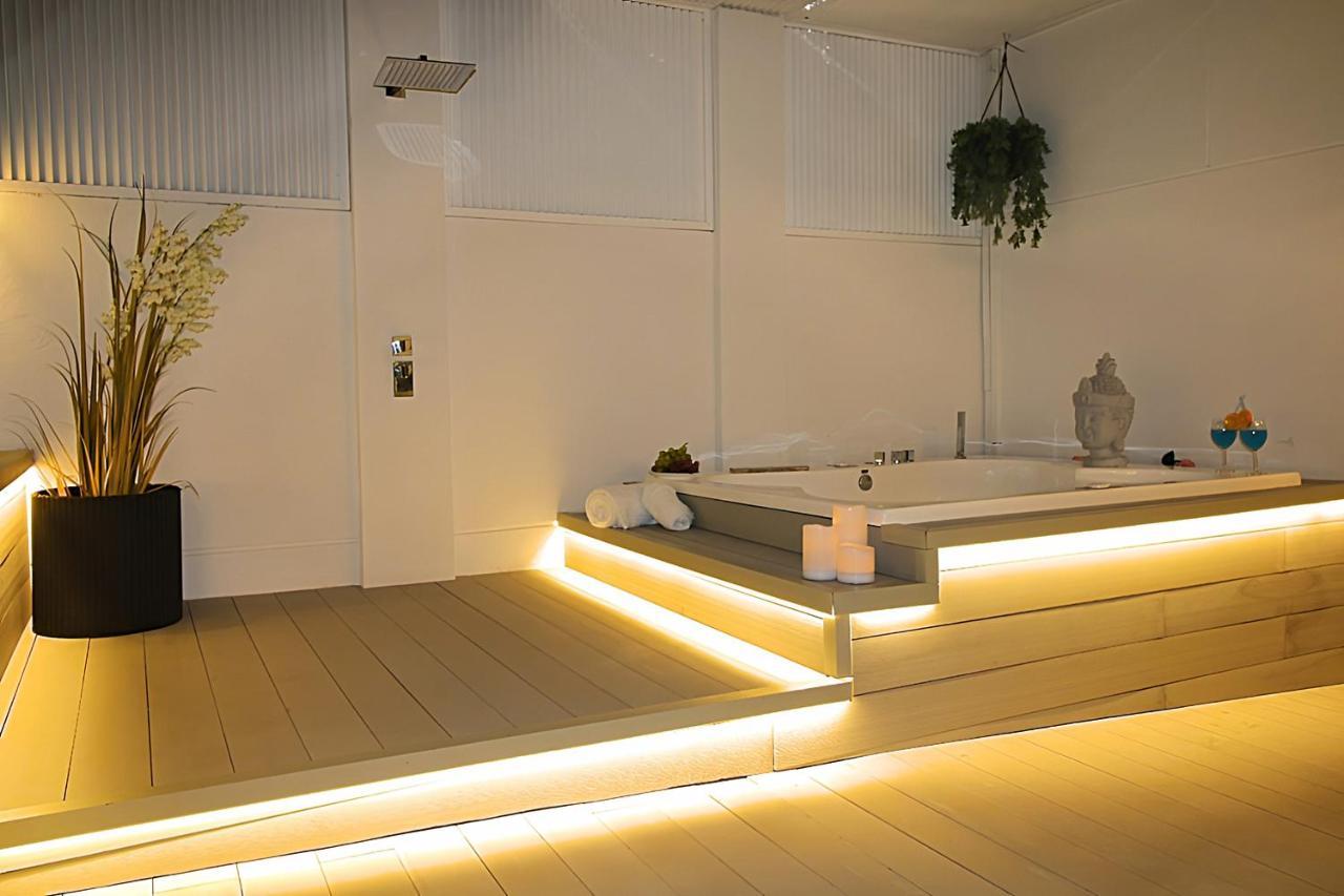 Incredible Penthouse With Jacuzzi In The Center, Unique In The Area Apartment บาร์เซโลนา ภายนอก รูปภาพ